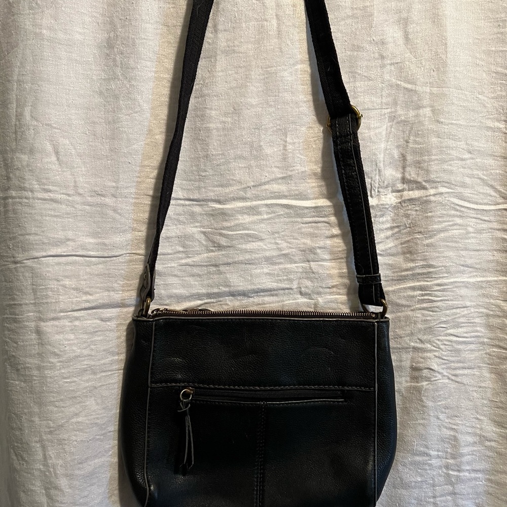 The Sak Black Leather Crossbody Bag. Work or fun.